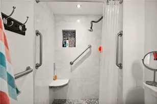 2586 Forest Run Ct, Clearwater, FL 33761 - Photo 18