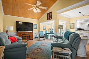 2586 Forest Run Ct, Clearwater, FL 33761 - Photo 8