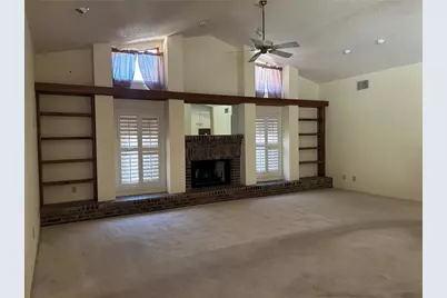 1418 Hounds Hollow Court, Lutz, FL 33549 - Photo 2