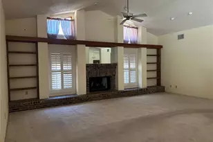 1418 Hounds Hollow Ct, Lutz, FL 33549 - Photo 2