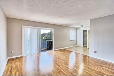 13760 Orange Sunset Drive #201, Tampa, FL 33618 - Photo 2