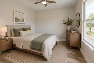 4710 21st St N, Saint Petersburg, FL 33714 - Photo 6