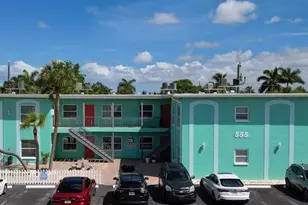 555 69th Ave, Saint Petersburg, FL 33706 - Photo 18