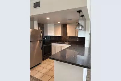 555 69th Avenue #7, Saint Petersburg, FL 33706 - Photo 6