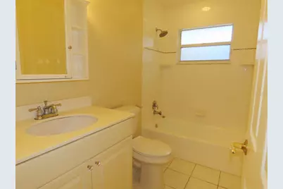 7555 Pine Valley Lane, Seminole, FL 33776 - Photo 24
