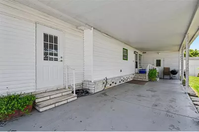 3902 Julie Drive, Wesley Chapel, FL 33543 - Photo 4
