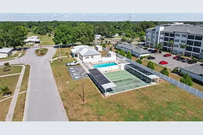 3902 Julie Drive, Wesley Chapel, FL 33543 - Photo 32
