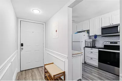 2424 W Tampa Bay Boulevard #M404, Tampa, FL 33607 - Photo 2