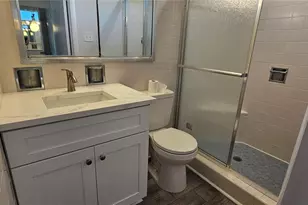 1329 Fairfield Dr, Clearwater, FL 33764 - Photo 10