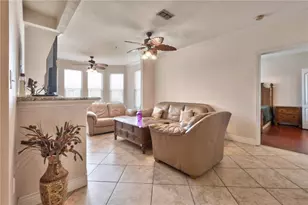 2732 Via Murano, Clearwater, FL 33764 - Photo 4