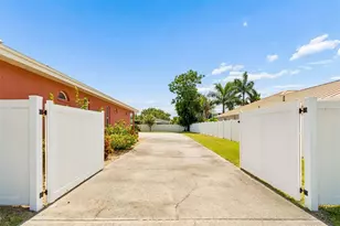 7791 Carver Ct, Seminole, FL 33772 - Photo 50