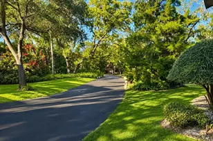 1503 Lennox Rd E, Palm Harbor, FL 34683 - Photo 2