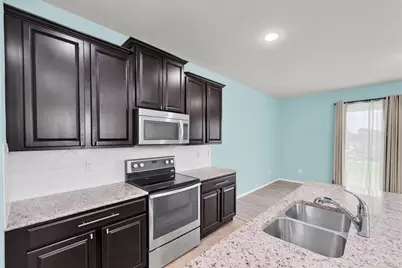 4958 White Sanderling Court, Tampa, FL 33619 - Photo 16