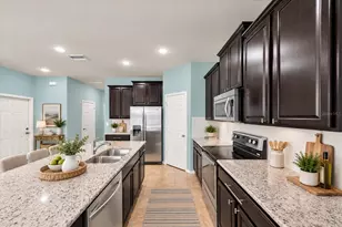 4958 White Sanderling Ct, Tampa, FL 33619 - Photo 16
