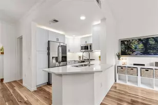 501 Knights Run Ave, Tampa, FL 33602 - Photo 12