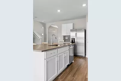 9728 Crescent Ray Drive, Wesley Chapel, FL 33545 - Photo 18