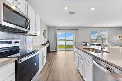 9728 Crescent Ray Drive, Wesley Chapel, FL 33545 - Photo 14
