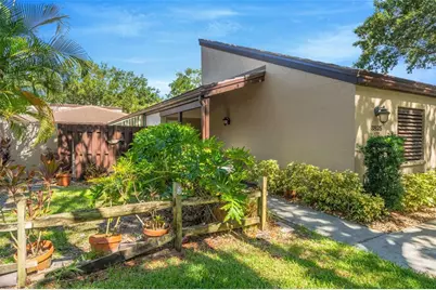 3825 Glen Oaks Manor Drive, Sarasota, FL 34232 - Photo 28