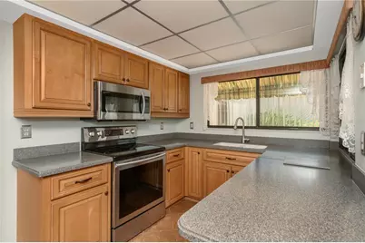 3825 Glen Oaks Manor Drive, Sarasota, FL 34232 - Photo 2