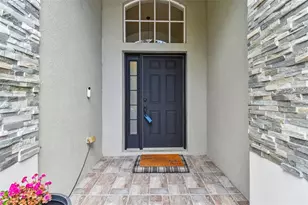 8208 Pinewood Run Ct, Tampa, FL 33647 - Photo 6