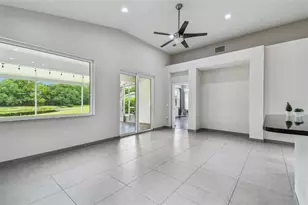 8208 Pinewood Run Ct, Tampa, FL 33647 - Photo 18