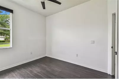 8208 Pinewood Run Court, Tampa, FL 33647 - Photo 38