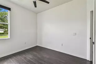 8208 Pinewood Run Ct, Tampa, FL 33647 - Photo 38