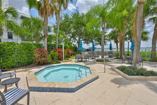 3312 Bay Club Cir, Tampa, FL 33607 - Photo 8
