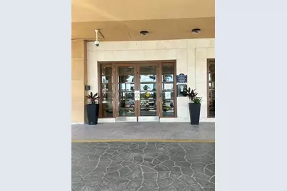 880 Mandalay Avenue #309, Clearwater, FL 33767 - Photo 4