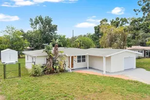 1920 64th Ave N, Saint Petersburg, FL 33702 - Photo 1