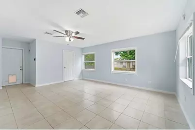 1920 64th Avenue N, Saint Petersburg, FL 33702 - Photo 14