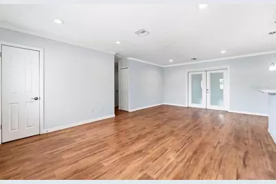 1920 64th Avenue N, Saint Petersburg, FL 33702 - Photo 10