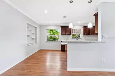 1920 64th Avenue N, Saint Petersburg, FL 33702 - Photo 8