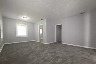 1816 E 27th St, Jacksonville, FL 32206 - Photo 2