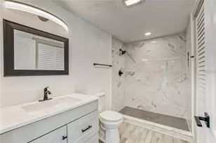 1300 Melonwood Ave, Clearwater, FL 33759 - Photo 8