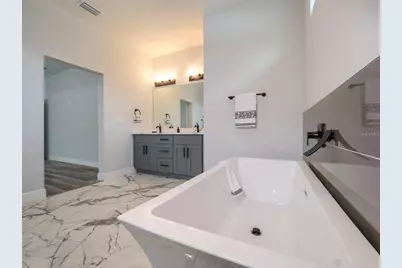 2303 W Ivy Street, Tampa, FL 33607 - Photo 18