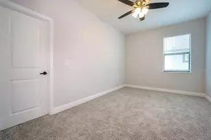 2303 W Ivy St, Tampa, FL 33607 - Photo 22