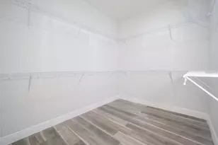 2303 W Ivy St, Tampa, FL 33607 - Photo 14