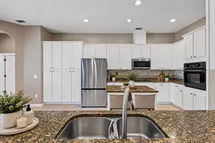 2418 Blue Stone Ct, Valrico, FL 33594 - Photo 4
