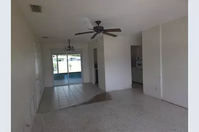 2913 Englewood Drive, Largo, FL 33771 - Photo 2
