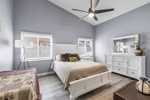 3122 Whispering Dr N, Largo, FL 33771 - Photo 10