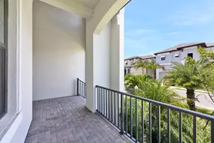 1112 Seagrape Dr, Ruskin, FL 33570 - Photo 26