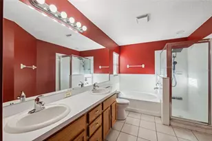 3316 Pine Top Dr, Valrico, FL 33594 - Photo 12