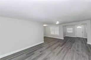 2240 10th St S, Saint Petersburg, FL 33705 - Photo 20
