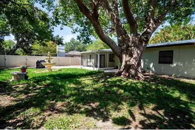 995 Emerson Drive, Dunedin, FL 34698 - Photo 28
