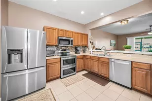 10155 Haverhill Ridge Dr, Riverview, FL 33578 - Photo 8