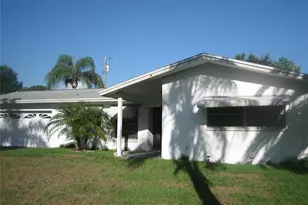 2245 Cedar Dr, Dunedin, FL 34698 - Photo 1