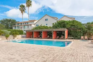 223 Island Way, Clearwater Beach, FL 33767 - Photo 38