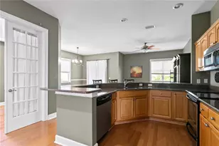 11504 Bellamar St, Tampa, FL 33637 - Photo 6
