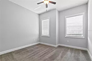 11504 Bellamar St, Tampa, FL 33637 - Photo 38